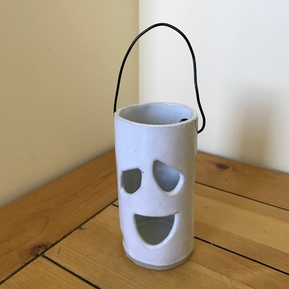 Spooky Ghost Face Pottery Tea Light Candle Holder Halloween Decor 5.5" Tall